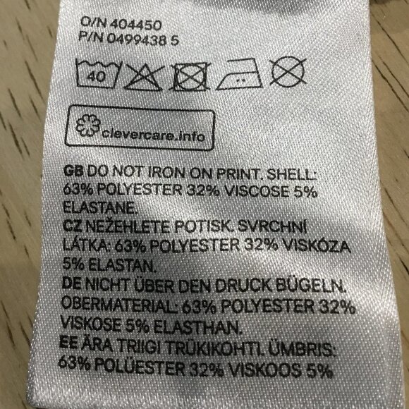 H&M Coachella Valley Music & Arts Festival Tee Shirt Size Small - Picture 4 of 4